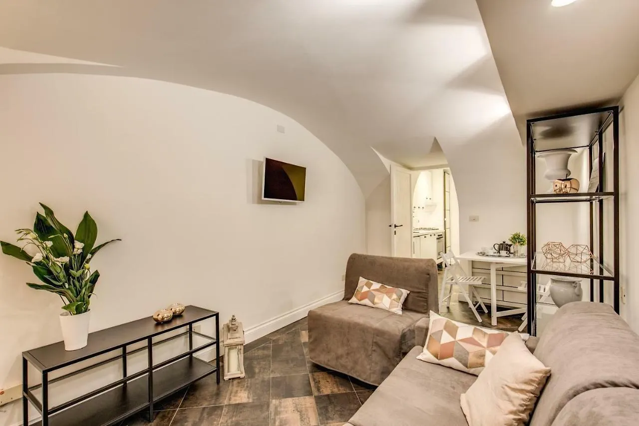 Fori imperiali lovely apartment Roma 0*,