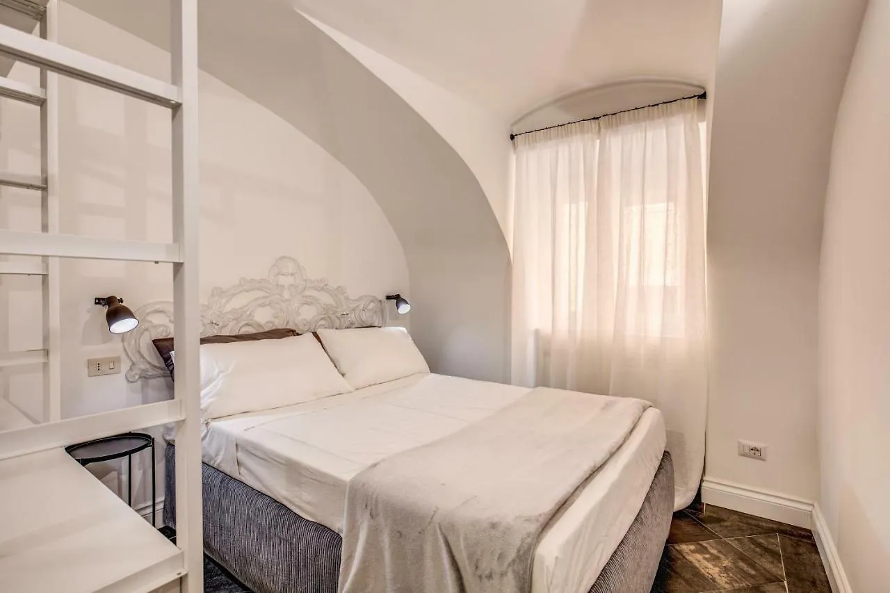 Fori imperiali lovely apartment Roma 0*,